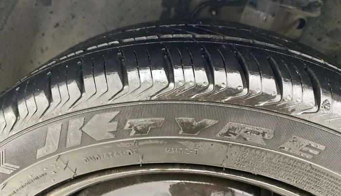 2020 Tata ALTROZ XT PETROL, Petrol, Manual, 93,713 km, Left Front Tyre Tread