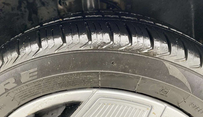 2020 Tata ALTROZ XT PETROL, Petrol, Manual, 93,713 km, Right Front Tyre Tread