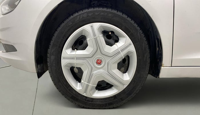 2020 Tata ALTROZ XT PETROL, Petrol, Manual, 93,713 km, Left Front Wheel