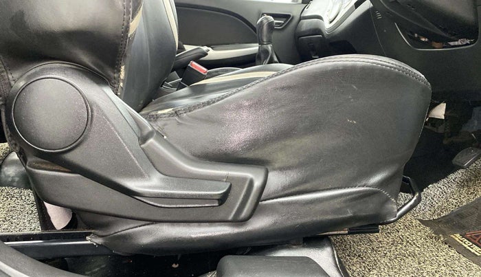 2018 Maruti Baleno DELTA PETROL 1.2, Petrol, Manual, 23,961 km, Driver Side Adjustment Panel