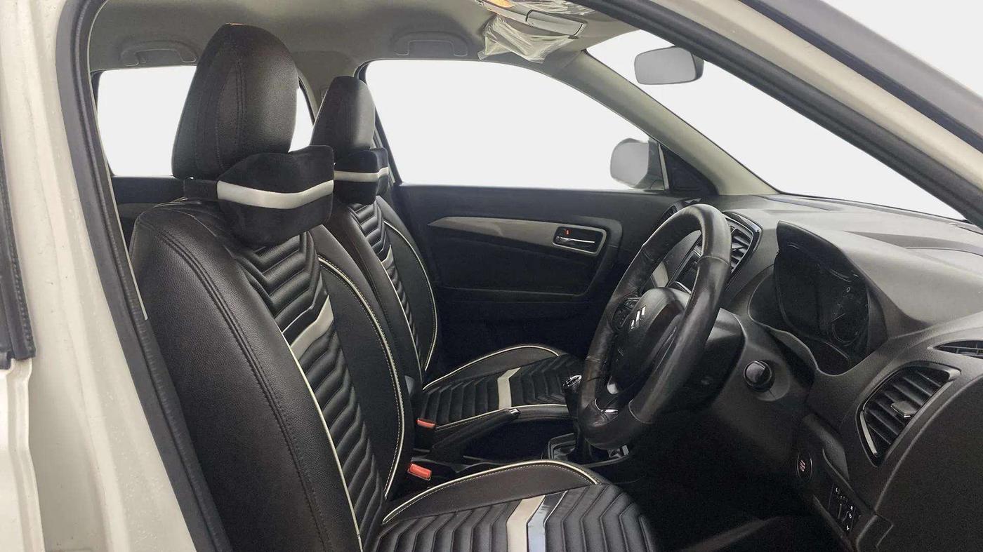 2018 Maruti Vitara Brezza ZDI PLUS, Diesel, Manual, 61,309 km, Right Side Front Door Cabin