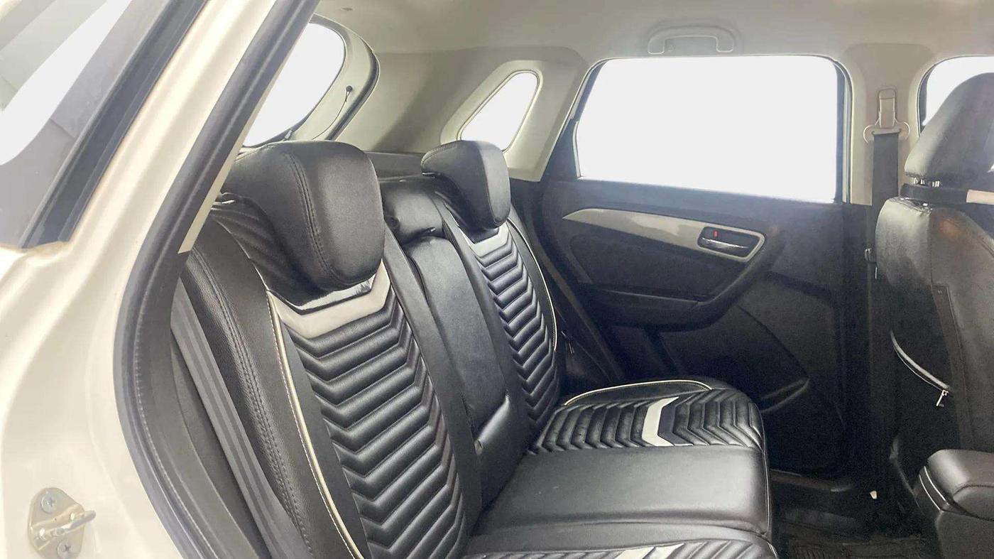 2018 Maruti Vitara Brezza ZDI PLUS, Diesel, Manual, 61,309 km, Right Side Rear Door Cabin
