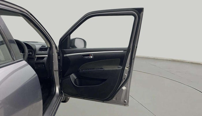 2013 Maruti Swift VXI, Petrol, Manual, 19,276 km, RHS Front Door