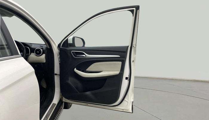 2022 MG ASTOR SMART EX 1.5 MT, Petrol, Manual, 44,118 km, RHS Front Door