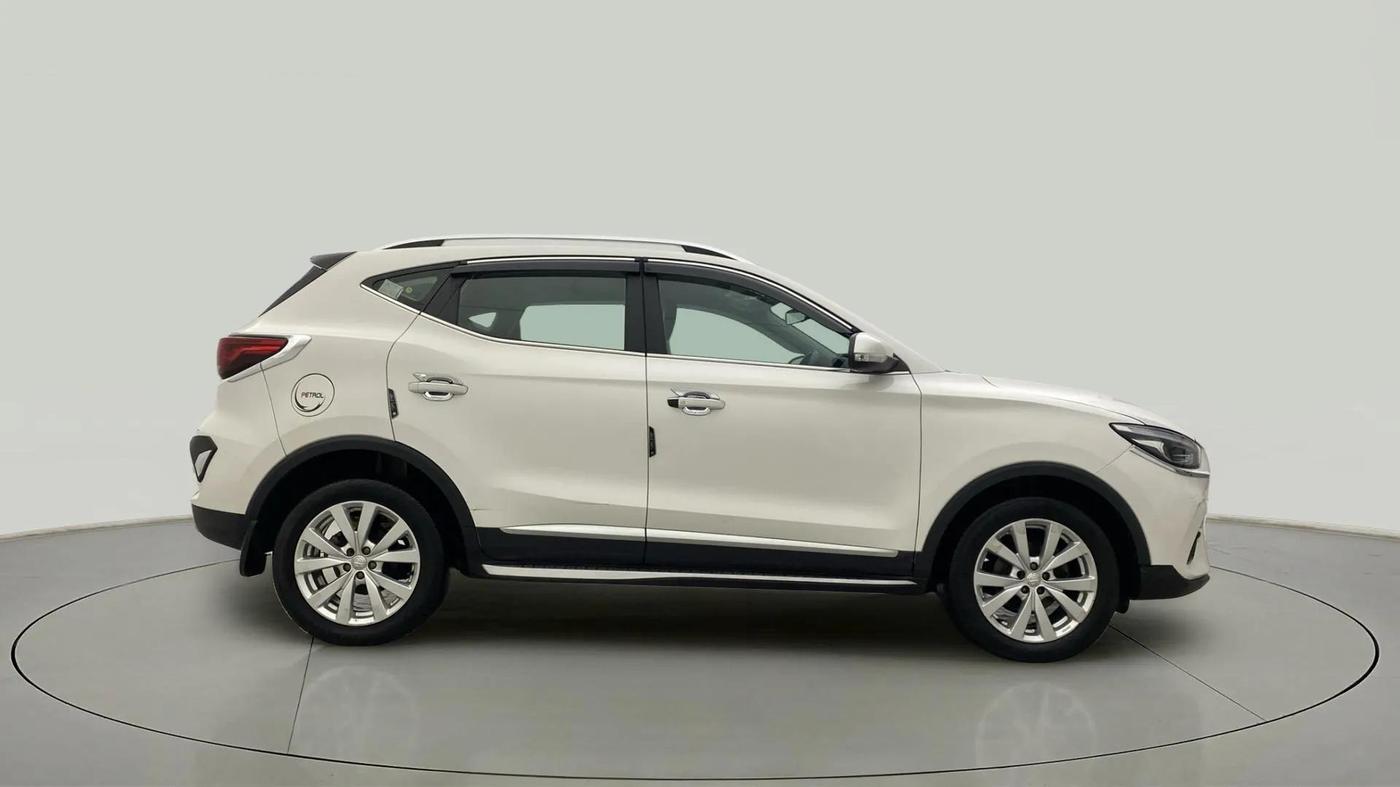 2022 MG ASTOR SMART EX 1.5 MT, Petrol, Manual, 44,855 km, Right Side View
