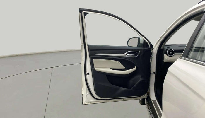 2022 MG ASTOR SMART EX 1.5 MT, Petrol, Manual, 44,118 km, LHS Front Door