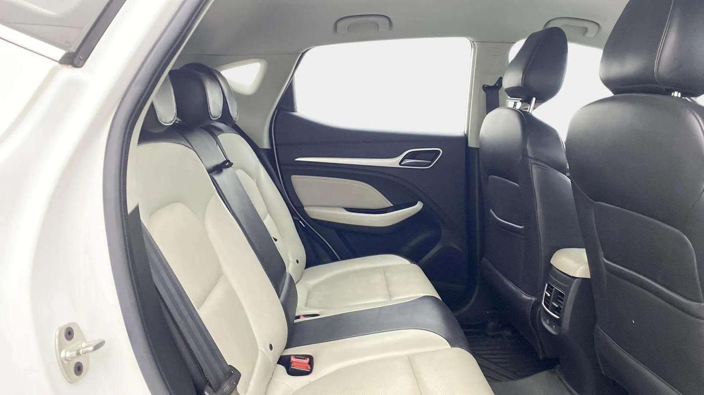2022 MG ASTOR SMART EX 1.5 MT, Petrol, Manual, 44,855 km, Right Side Rear Door Cabin