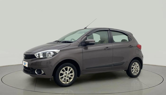 2017 Tata Tiago XZ PETROL, Petrol, Manual, 34,683 km, Left Front Diagonal