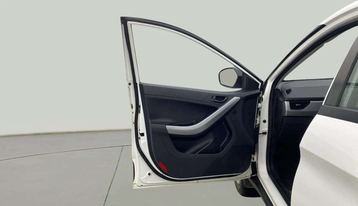 2022 Tata NEXON XM SUNROOF PETROL, Petrol, Manual, 32,281 km, LHS Front Door