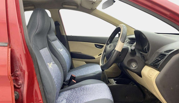 2015 Hyundai Eon MAGNA +, Petrol, Manual, 74,647 km, Right Side Front Door Cabin