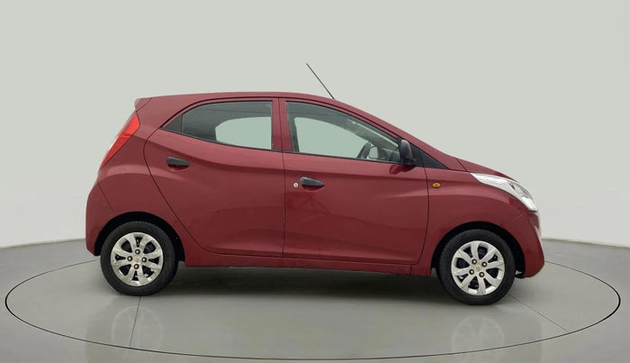 2015 Hyundai Eon MAGNA +, Petrol, Manual, 74,647 km, Right Side View