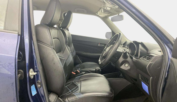 2019 Maruti Swift VXI AMT, Petrol, Automatic, 17,886 km, Right Side Front Door Cabin