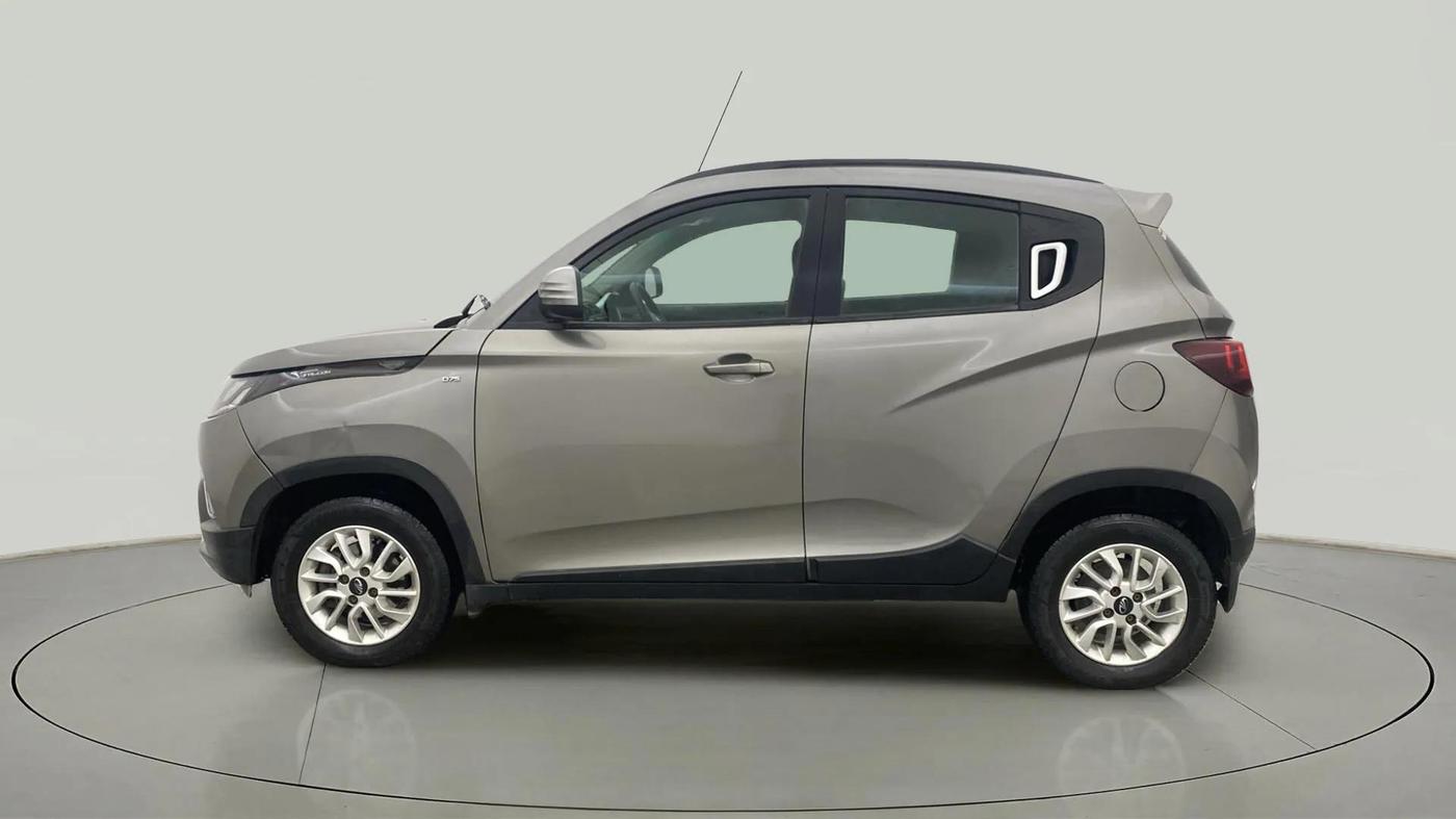 2016 Mahindra Kuv100 K8 D 6 STR, Diesel, Manual, 87,092 km, Left Side