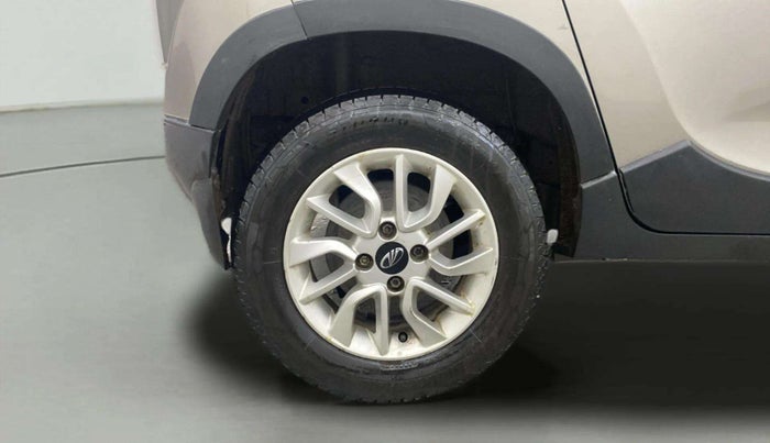 2016 Mahindra Kuv100 K8 D 6 STR, Diesel, Manual, 87,092 km, Right Rear Wheel