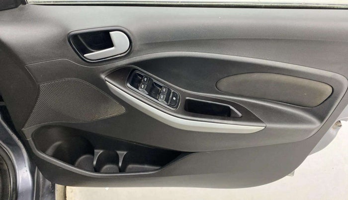 2015 Ford New Figo AMBIENTE 1.5 DIESEL, Diesel, Manual, 73,322 km, Driver Side Door Panels Control
