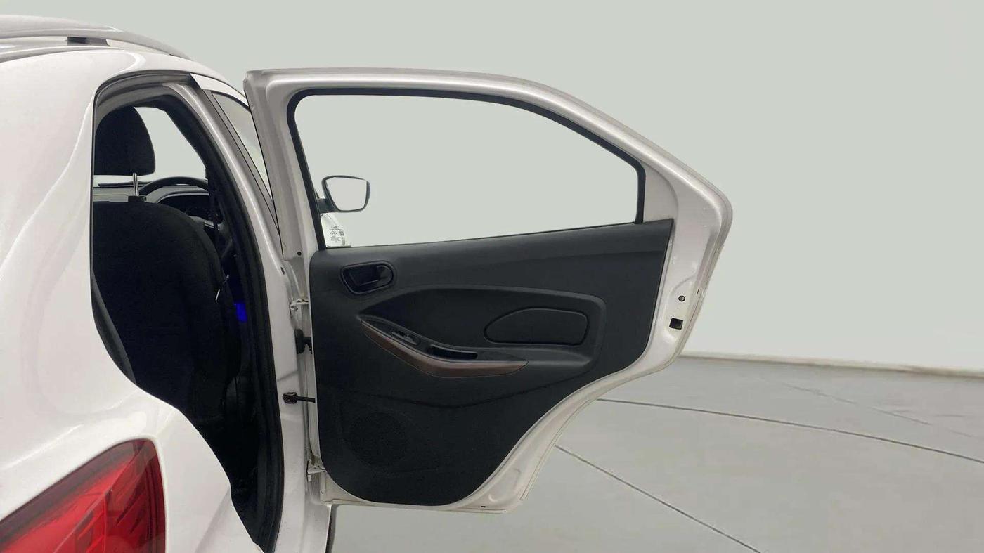 2020 Ford FREESTYLE TITANIUM 1.2 PETROL, Petrol, Manual, 72,705 km, RHS Rear Door