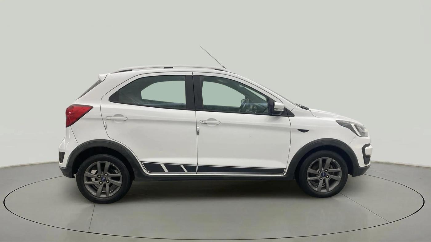 2020 Ford FREESTYLE TITANIUM 1.2 PETROL, Petrol, Manual, 72,705 km, Right Side View