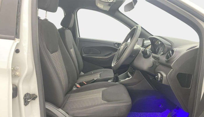 2020 Ford FREESTYLE TITANIUM 1.2 PETROL, Petrol, Manual, 72,616 km, Right Side Front Door Cabin