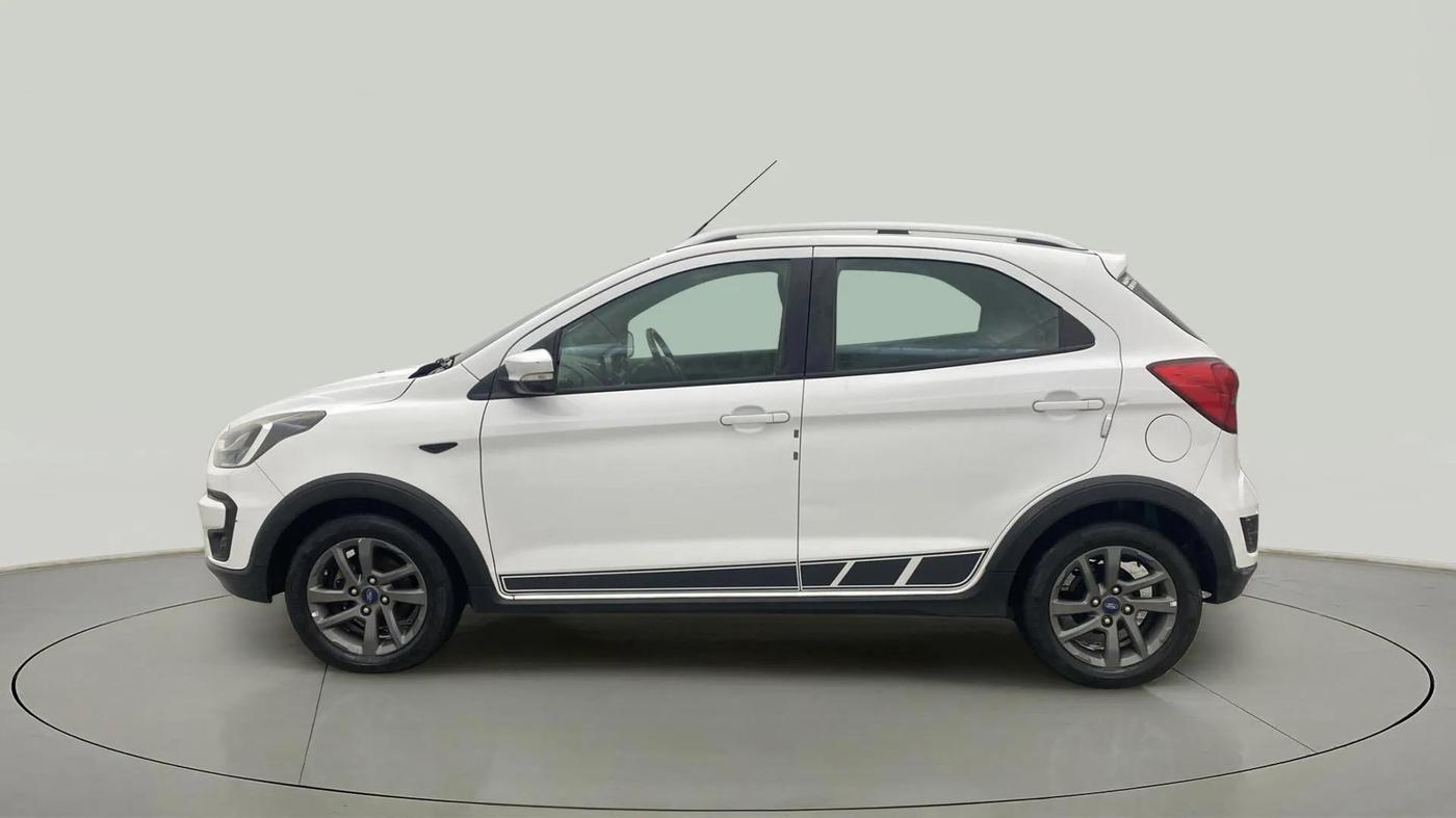 2020 Ford FREESTYLE TITANIUM 1.2 PETROL, Petrol, Manual, 72,705 km, Left Side