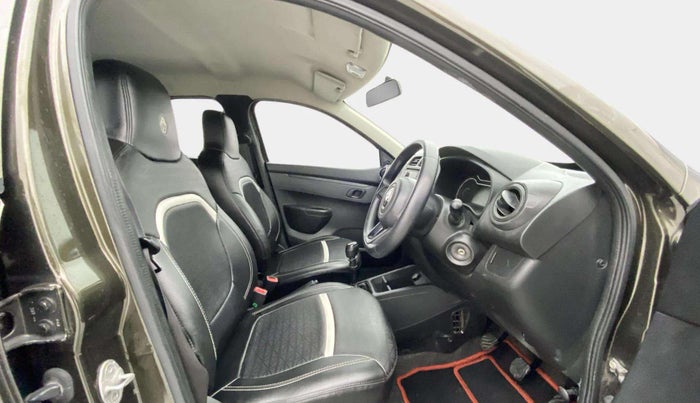 2021 Renault Kwid RXL, Petrol, Manual, 39,928 km, Right Side Front Door Cabin