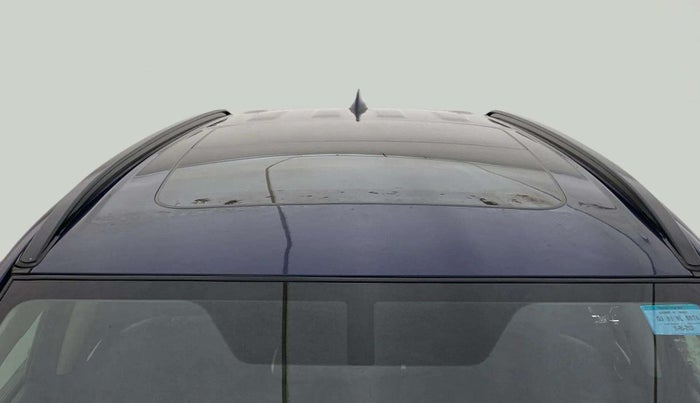 2022 Maruti Grand Vitara ALPHA SMART HYBRID AT, Petrol, Automatic, 32,497 km, Moonroof/ Sunroof