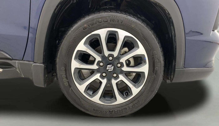 2022 Maruti Grand Vitara ALPHA SMART HYBRID AT, Petrol, Automatic, 32,497 km, Right Front Wheel