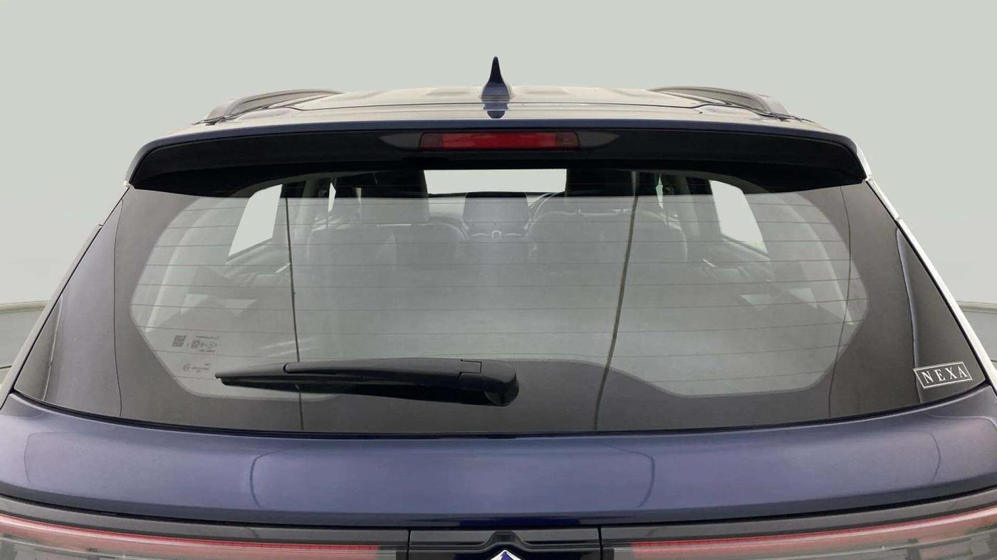 2022 Maruti Grand Vitara ALPHA SMART HYBRID AT, Petrol, Automatic, 2,474 km, Rear Windshield