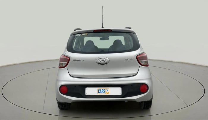 2018 Hyundai Grand i10 SPORTZ 1.2 KAPPA VTVT, Petrol, Manual, 27,591 km, Back/Rear