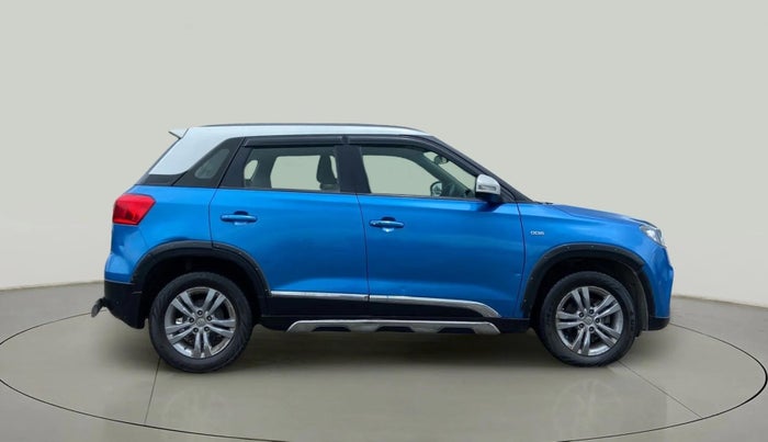 2016 Maruti Vitara Brezza ZDI PLUS DUAL TONE, Diesel, Manual, 1,26,066 km, Right Side View