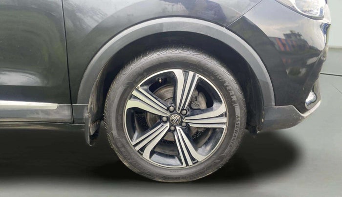 2022 MG ASTOR SHARP 1.5 MT, Petrol, Manual, 38,782 km, Right Front Wheel
