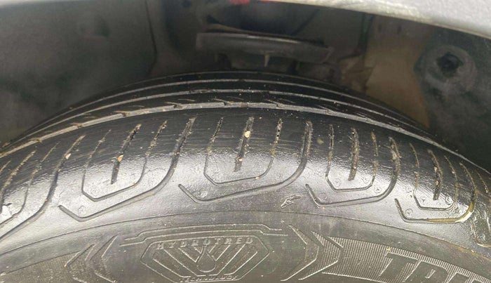 2022 MG ASTOR SHARP 1.5 MT, Petrol, Manual, 38,782 km, Left Front Tyre Tread