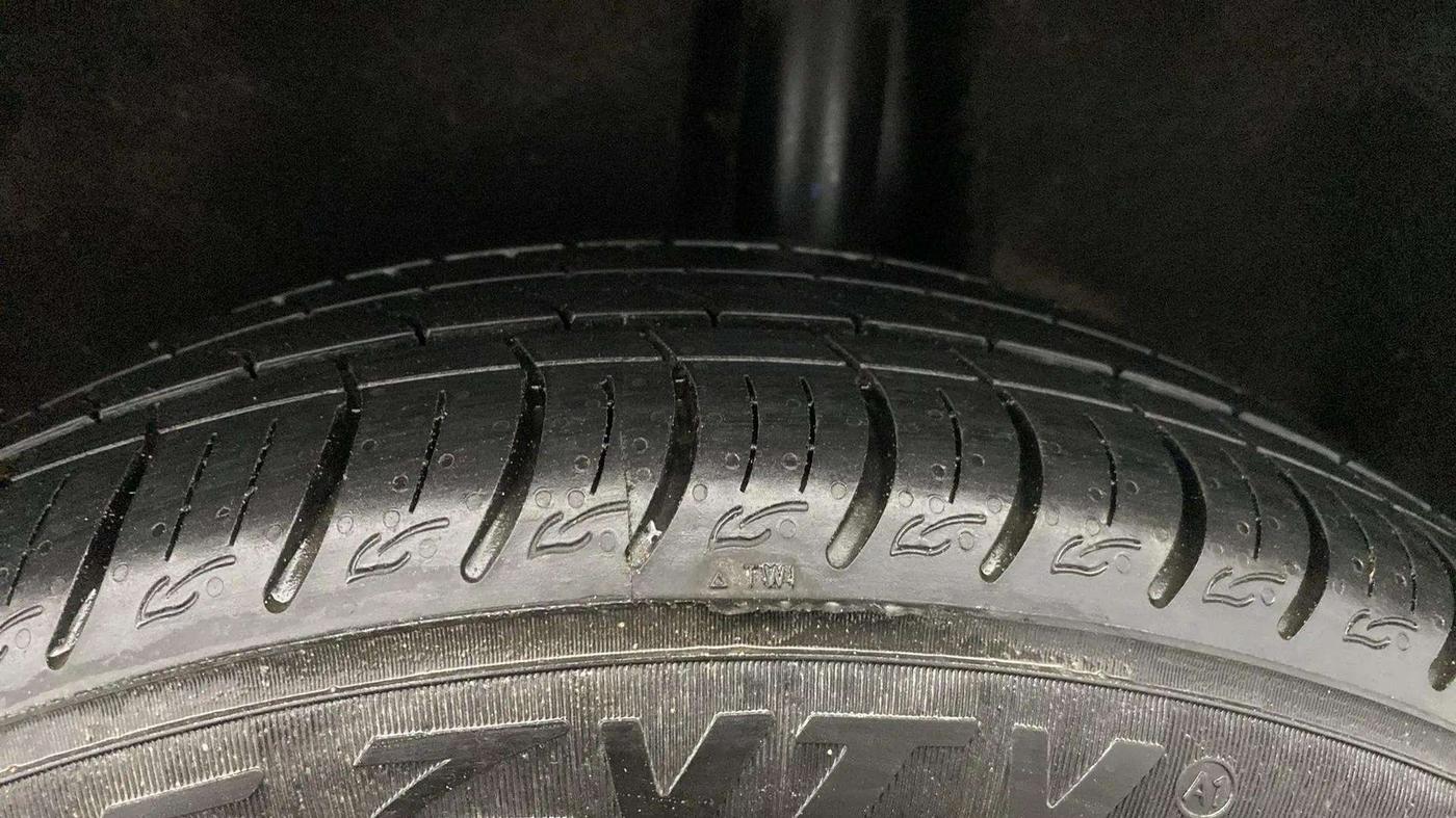2018 Maruti Baleno ZETA DIESEL 1.3, Diesel, Manual, 81,173 km, Left Rear Tyre Tread