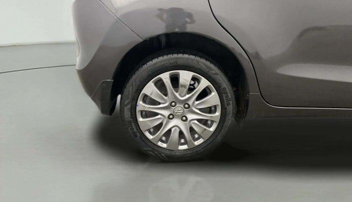 2018 Maruti Baleno ZETA DIESEL 1.3, Diesel, Manual, 81,173 km, Right Rear Wheel