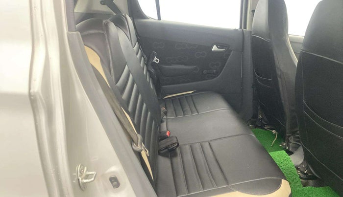 2016 Maruti Alto 800 LXI, Petrol, Manual, 70,090 km, Right Side Rear Door Cabin