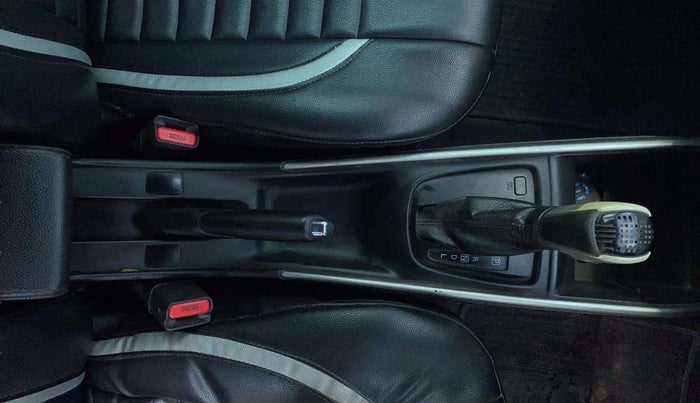 2018 Maruti Baleno ZETA CVT PETROL 1.2, CNG, Automatic, 79,934 km, Gear Lever