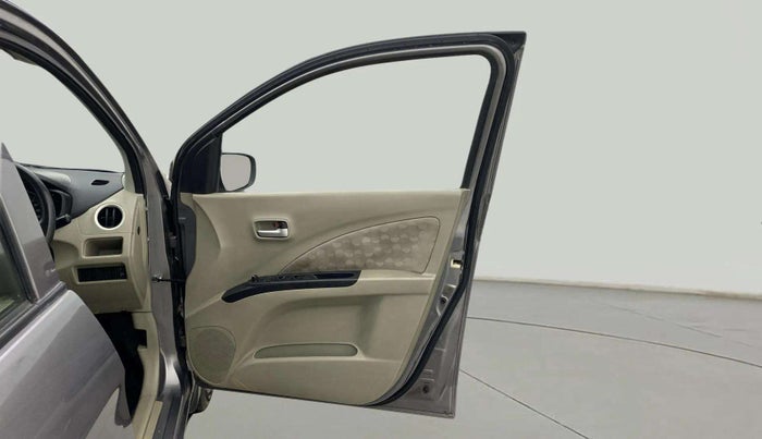 2015 Maruti Celerio ZXI, Petrol, Manual, 65,798 km, RHS Front Door