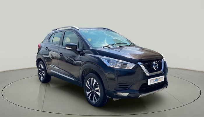 2022 Nissan Kicks XV 1.5, Petrol, Manual, 62,944 km, Right Front Diagonal