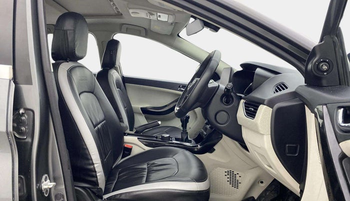 2021 Tata NEXON XZ PLUS (O) PETROL, Petrol, Manual, 68,962 km, Right Side Front Door Cabin