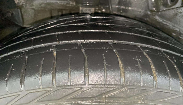 2021 Tata NEXON XZ PLUS (O) PETROL, Petrol, Manual, 68,962 km, Right Rear Tyre Tread