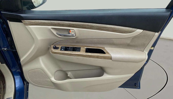2019 Maruti Ciaz DELTA 1.5 SHVS MT PETROL, Petrol, Manual, 69,218 km, Driver Side Door Panels Control