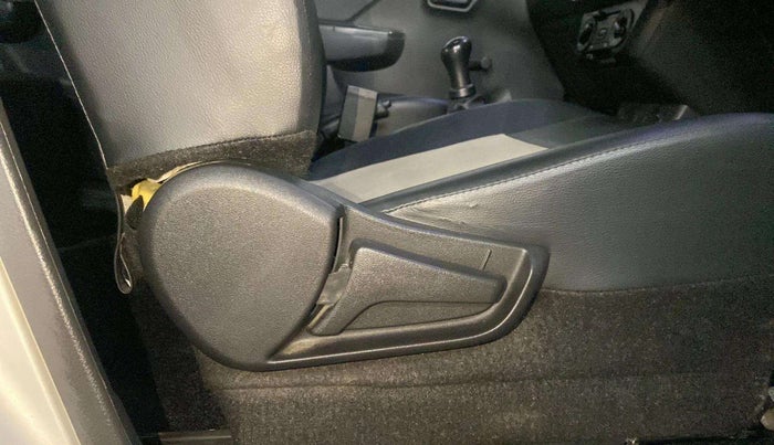 2023 Maruti Alto K10 LXI, Petrol, Manual, 27,016 km, Driver Side Adjustment Panel