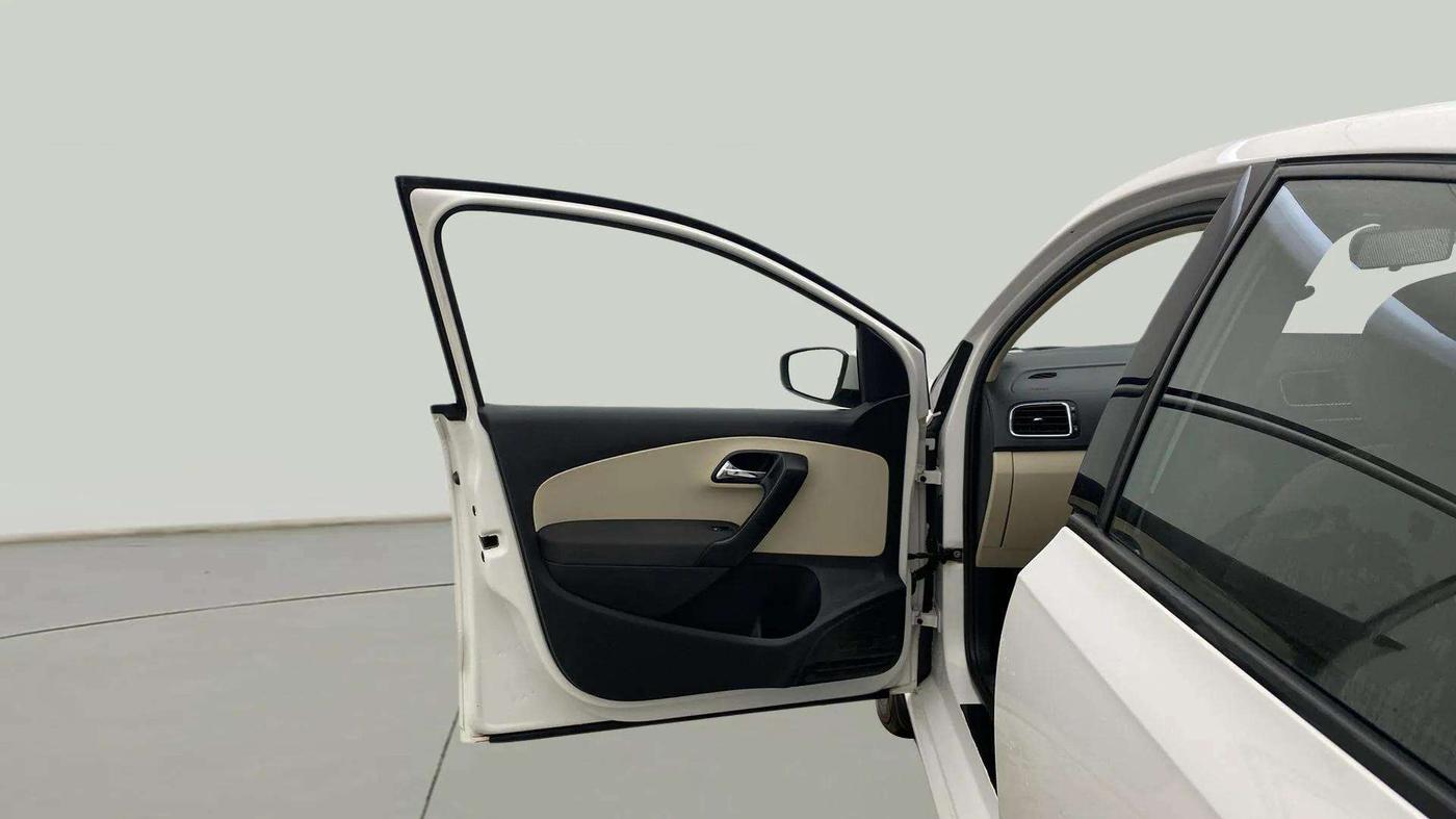 2019 Skoda Rapid AMBITION 1.6 MPI MT, Petrol, Manual, 60,848 km, LHS Front Door