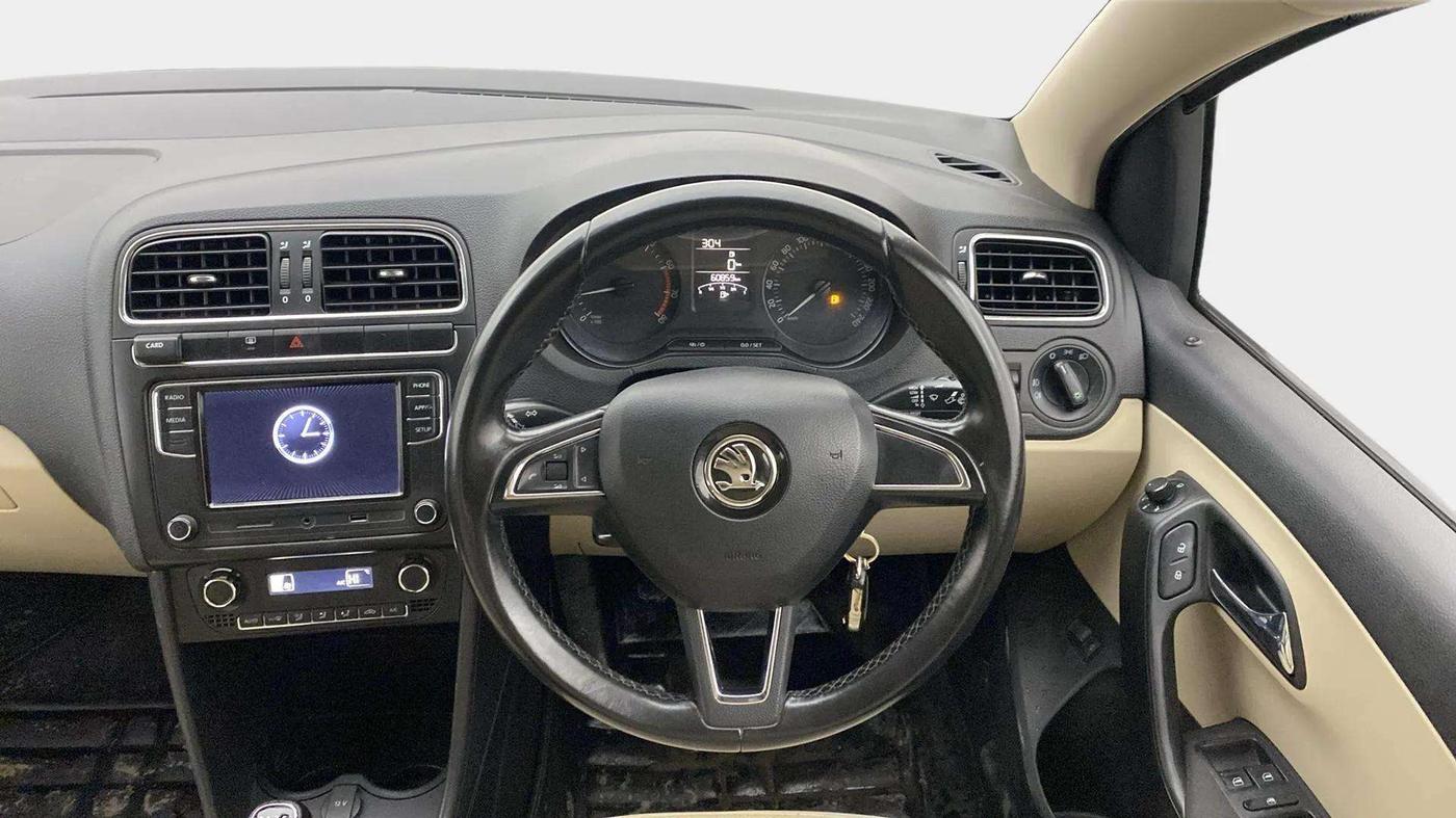 2019 Skoda Rapid AMBITION 1.6 MPI MT, Petrol, Manual, 60,848 km, Steering Wheel Close Up