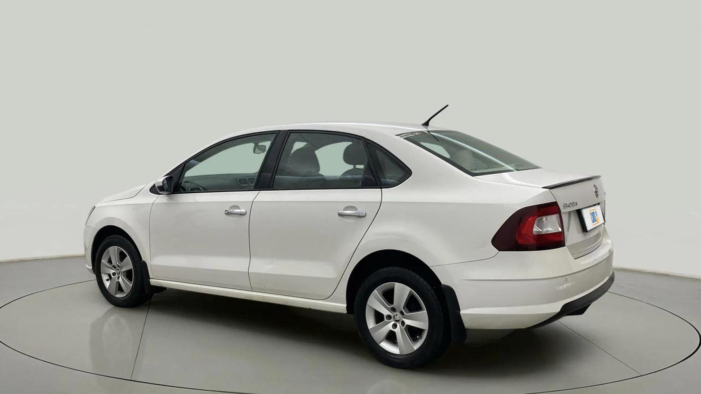 2019 Skoda Rapid AMBITION 1.6 MPI MT, Petrol, Manual, 60,848 km, Left Back Diagonal