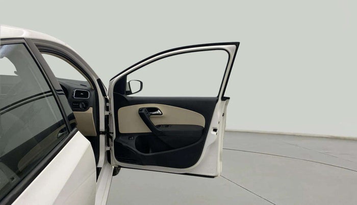 2019 Skoda Rapid AMBITION 1.6 MPI MT, Petrol, Manual, 60,848 km, RHS Front Door