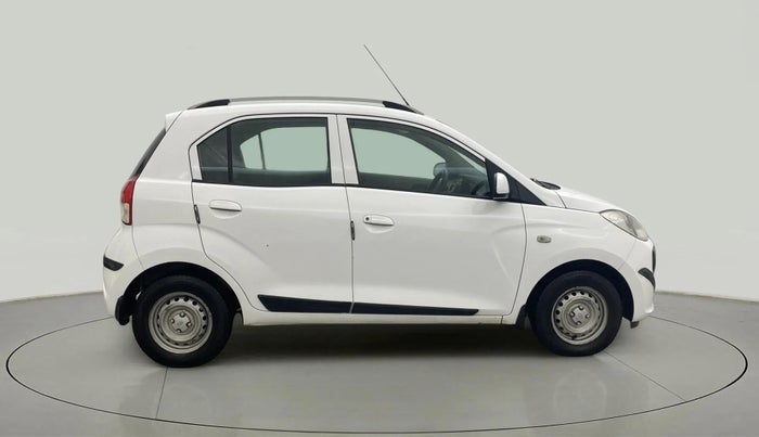 2020 Hyundai NEW SANTRO MAGNA, Petrol, Manual, 70,686 km, Right Side View