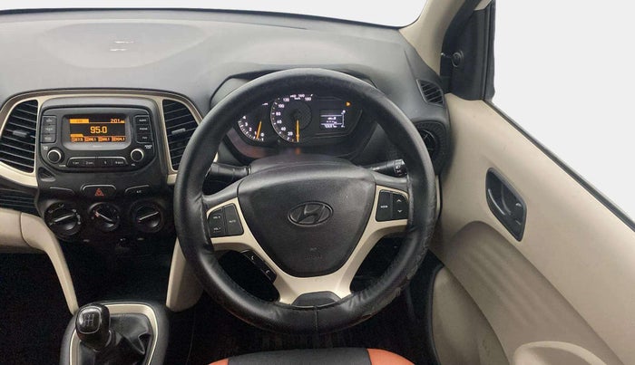 2020 Hyundai NEW SANTRO MAGNA, Petrol, Manual, 70,686 km, Steering Wheel Close Up