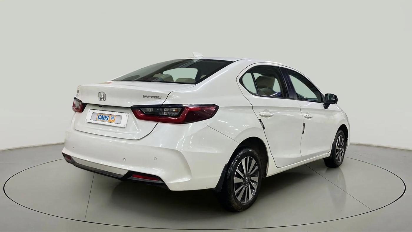 2024 Honda City 1.5L I-VTEC V, Petrol, Manual, 22,934 km, Right Back Diagonal