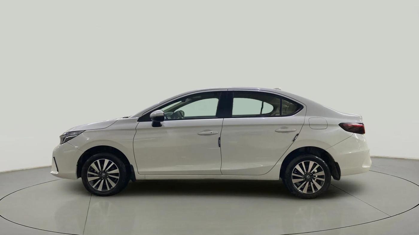2024 Honda City 1.5L I-VTEC V, Petrol, Manual, 22,934 km, Left Side
