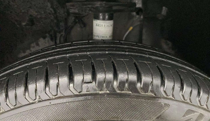 2021 Tata ALTROZ XE PLUS PETROL, Petrol, Manual, 8,725 km, Left Front Tyre Tread